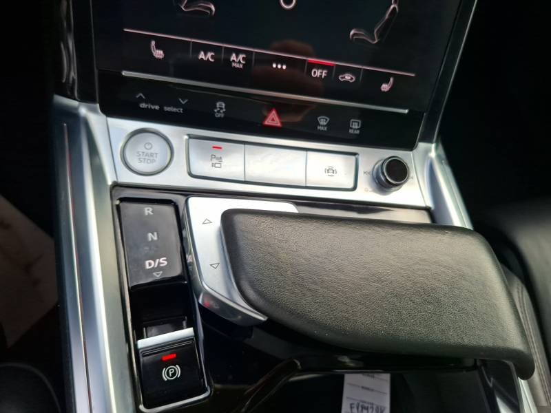 Audi e-tron - Photo 41