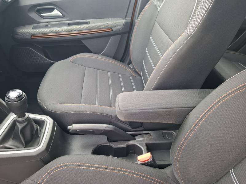 Dacia Sandero - Photo 28