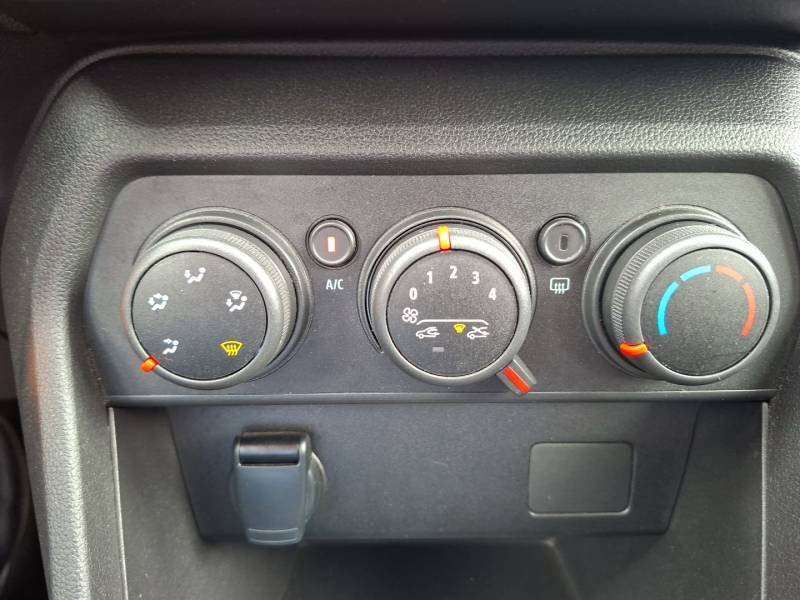 Dacia Sandero - Photo 37