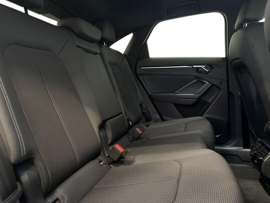 Audi Q3 Sportback - Photo 23