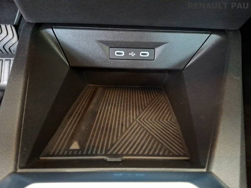 Renault Clio - Photo 31