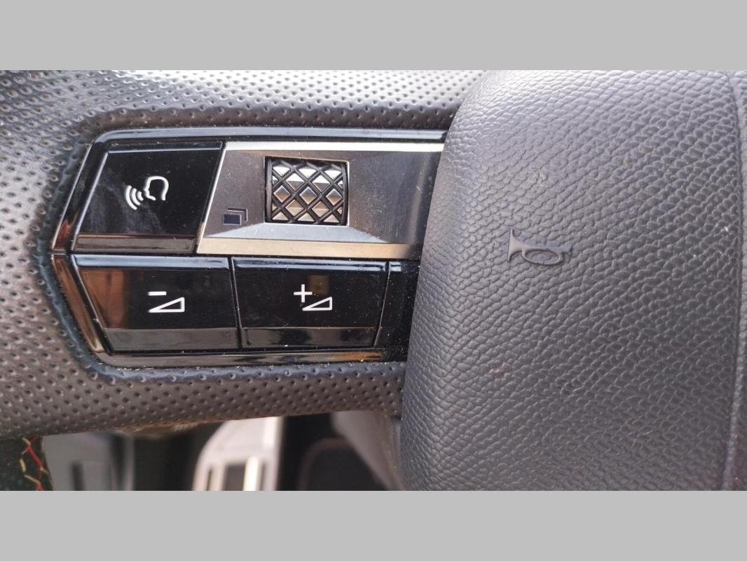 DS DS 7 - Photo 17