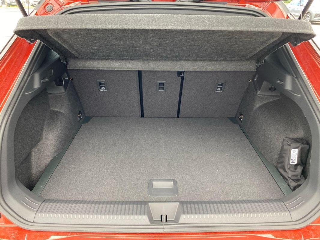 Volkswagen T-Roc - Photo 31