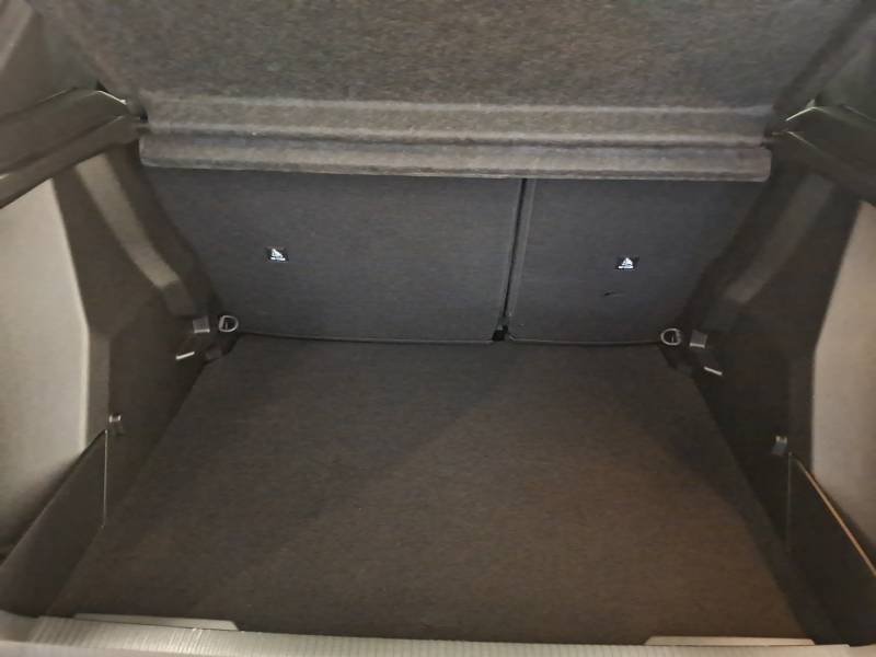 Peugeot 2008 - Photo 9
