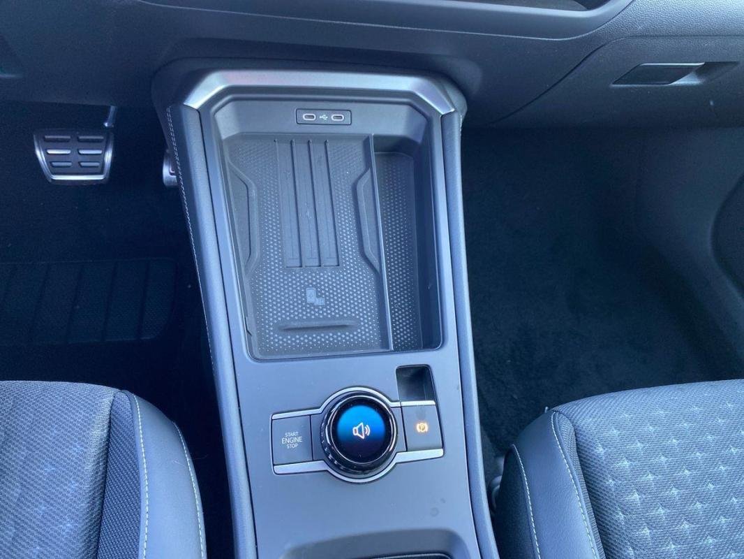 Volkswagen T-Roc - Photo 11