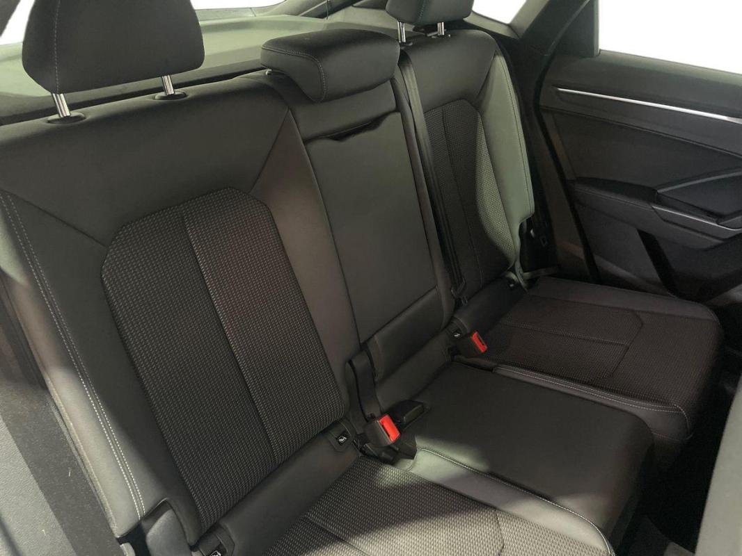Audi Q3 Sportback - Photo 23