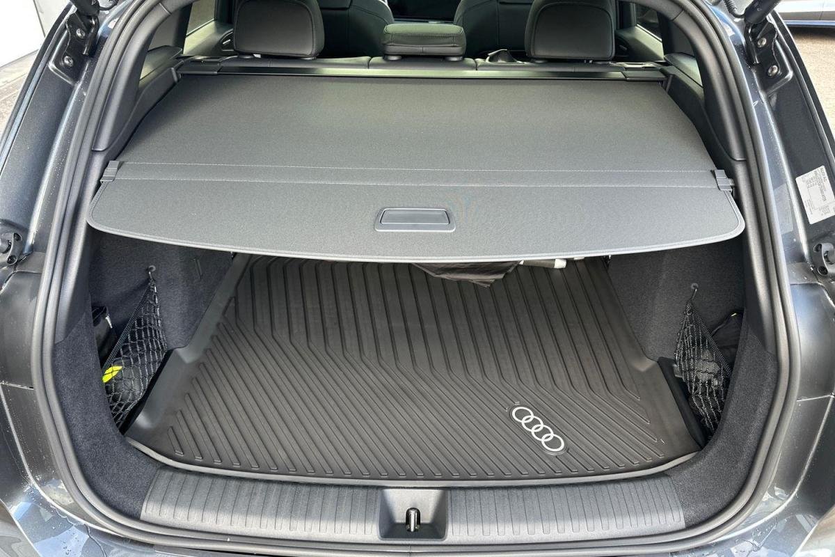Audi q6 e-tron - Photo 15