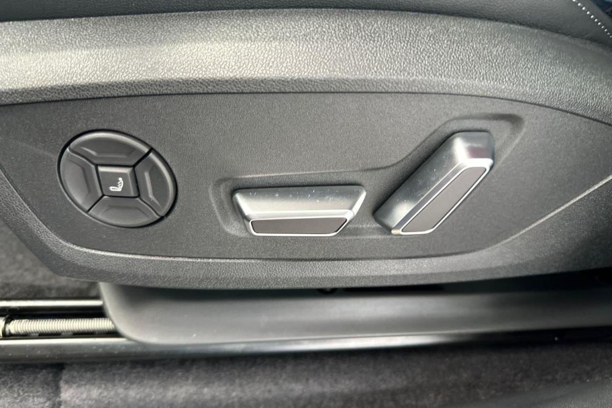 Audi q6 e-tron - Photo 27