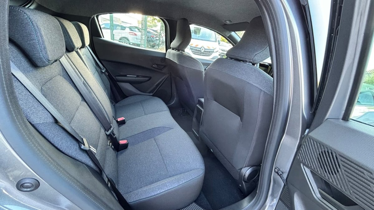 Renault Clio - Photo 21