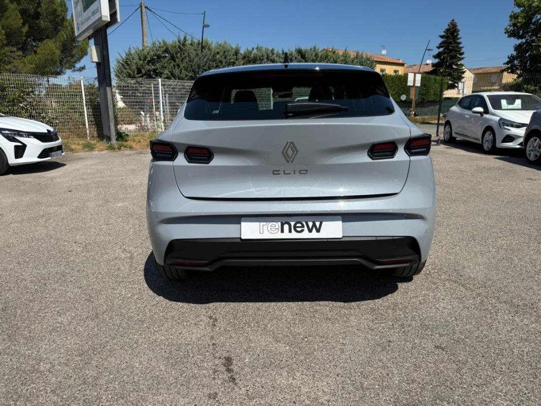 Renault Clio - Photo 4