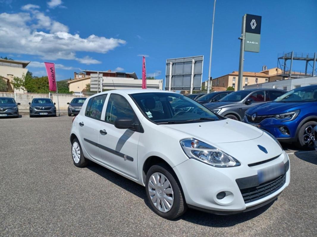 Renault Clio - Photo 1