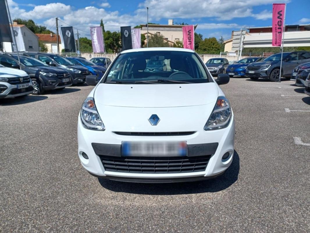 Renault Clio - Photo 2