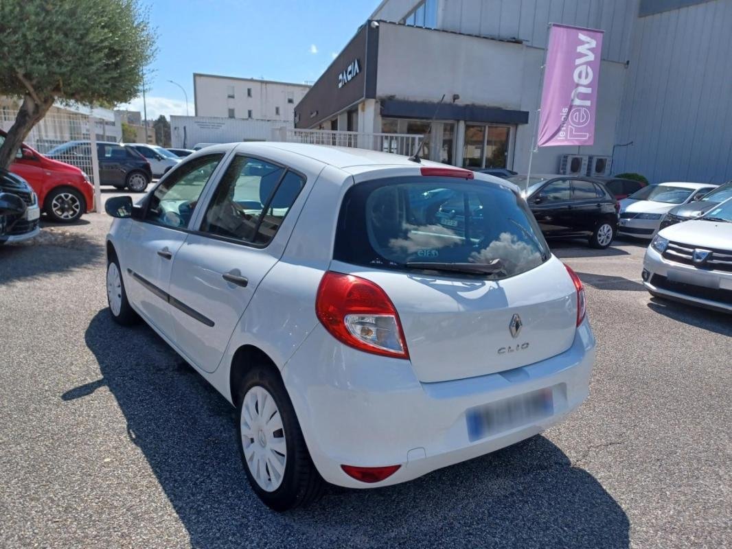 Renault Clio - Photo 6