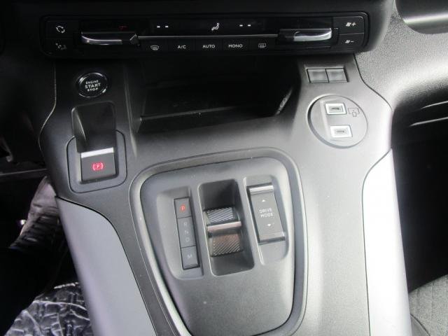 Opel Combo - Photo 12