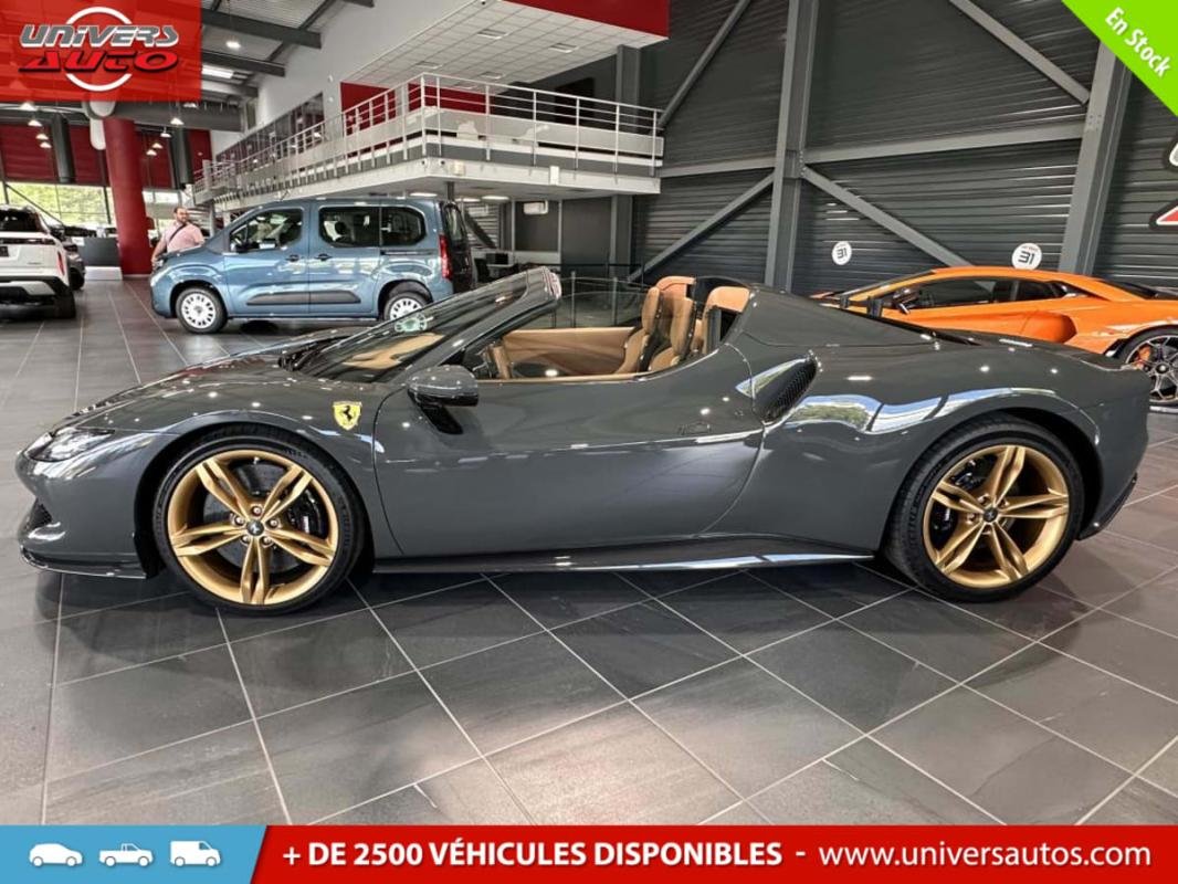 Ferrari 296 GTS - Photo 3