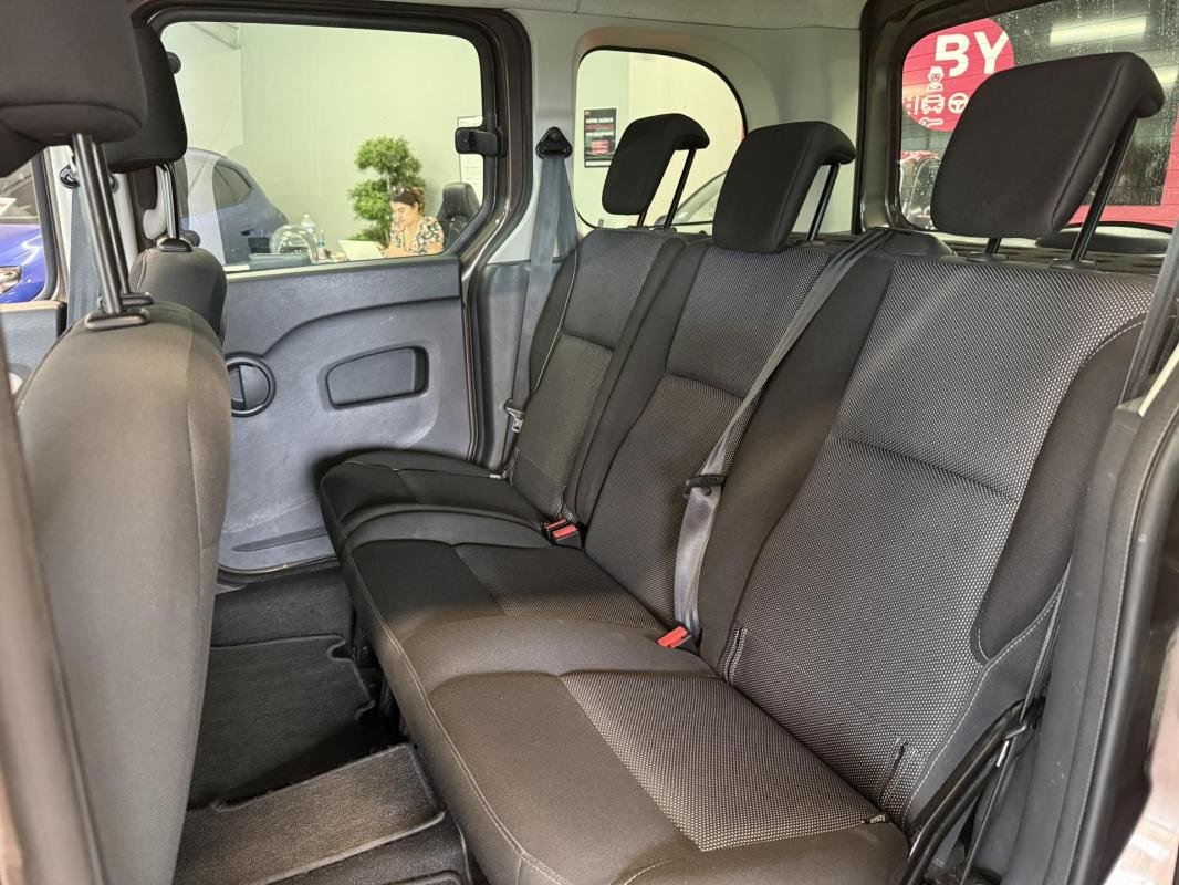 Renault Kangoo - Photo 12