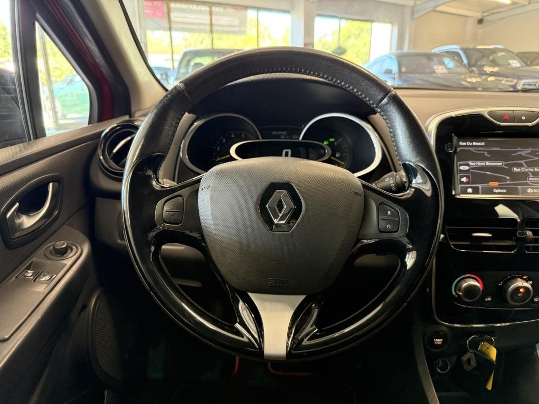 Renault Clio - Photo 14