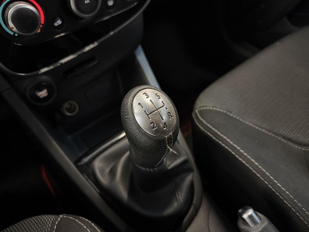 Renault Clio - Photo 23