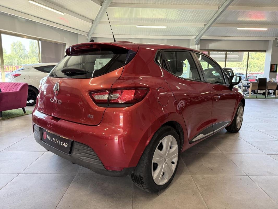 Renault Clio - Photo 3