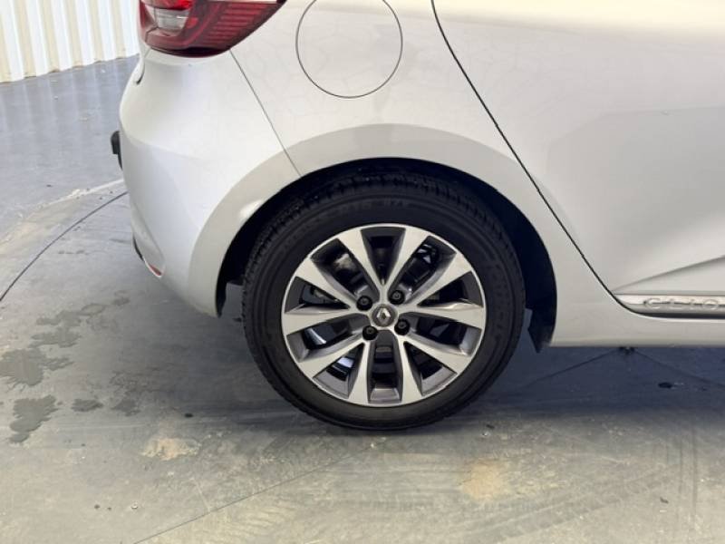 Renault Clio - Photo 26