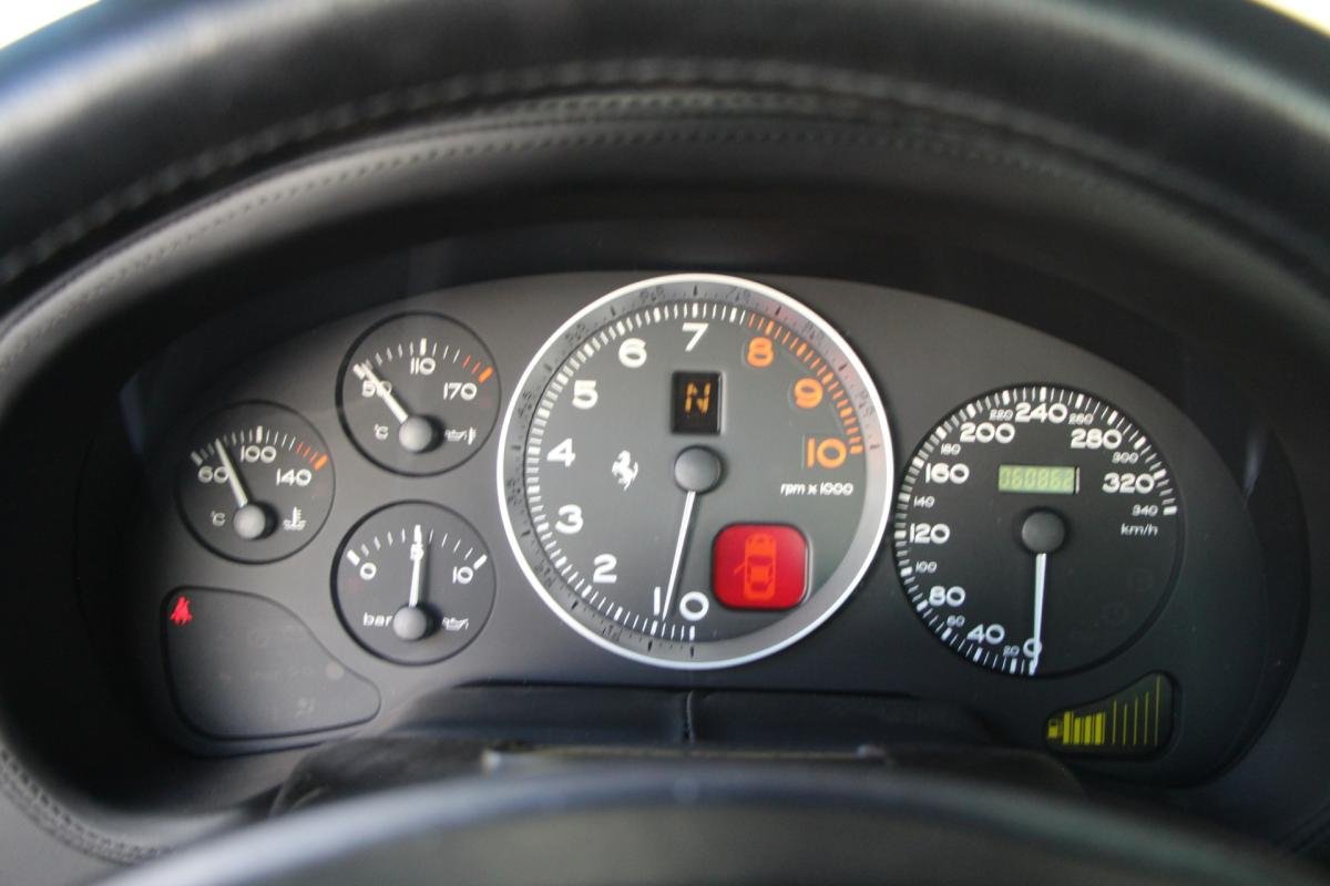 Ferrari 575 - Photo 14