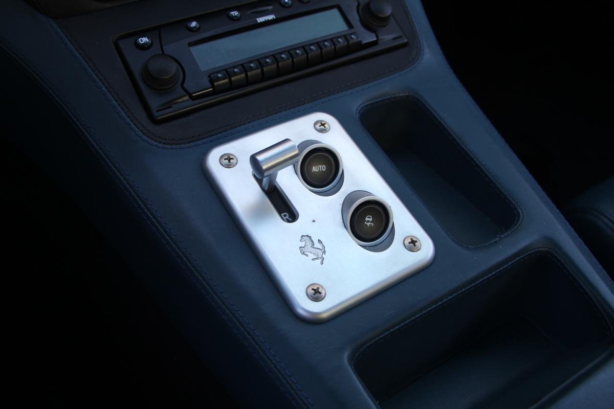 Ferrari 575 - Photo 15