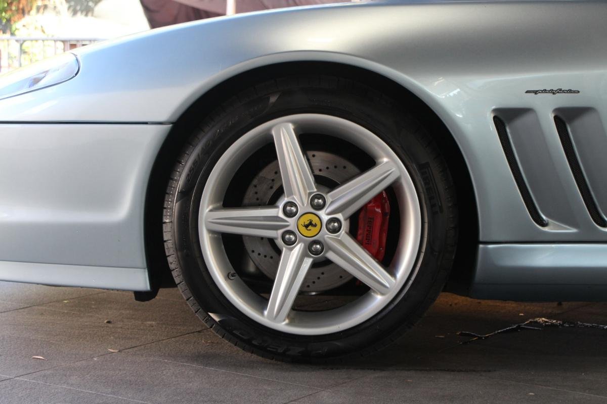 Ferrari 575 - Photo 4
