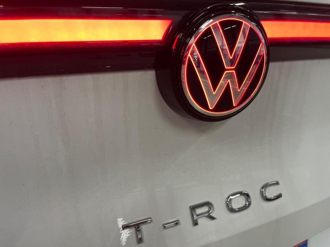 Volkswagen T-Roc - Photo 27
