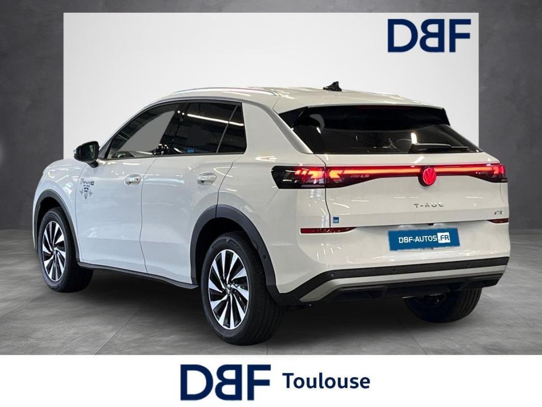 Volkswagen T-Roc - Photo 3