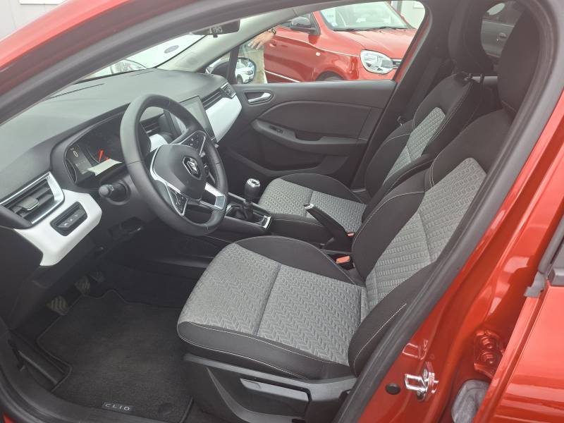Renault Clio - Photo 10
