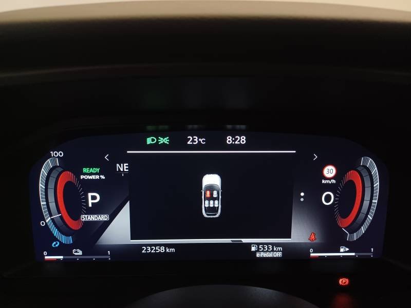 Nissan Qashqai - Photo 25