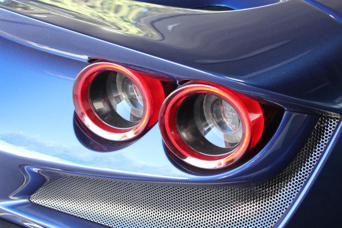 Ferrari F8 Tributo - Photo 14