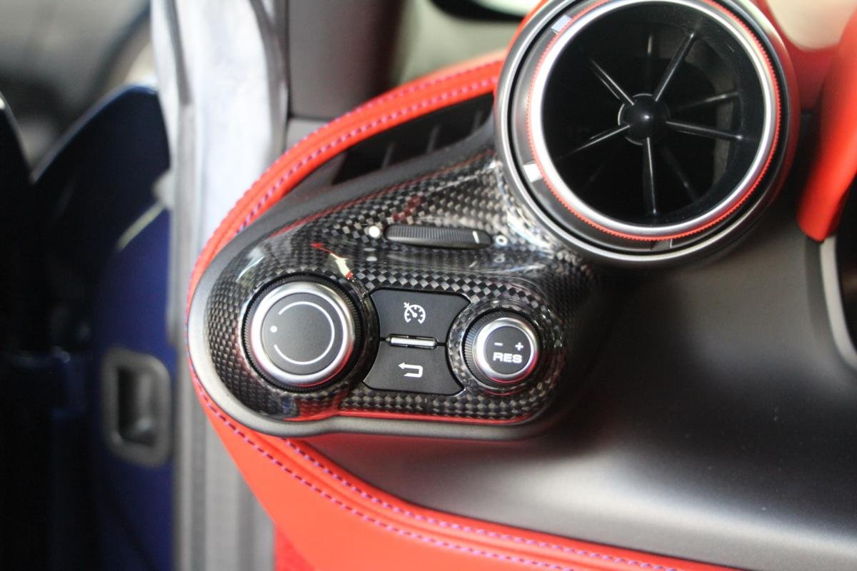 Ferrari F8 Tributo - Photo 18