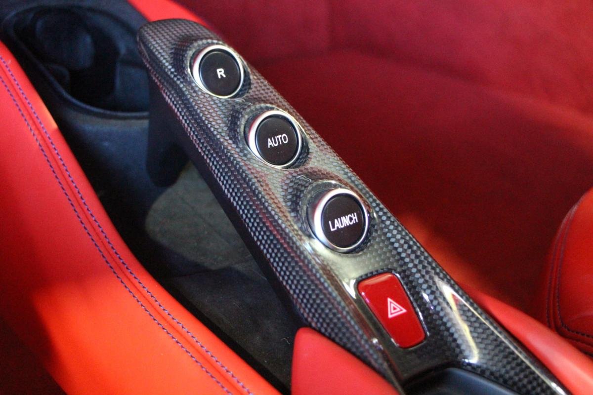 Ferrari F8 Tributo - Photo 23