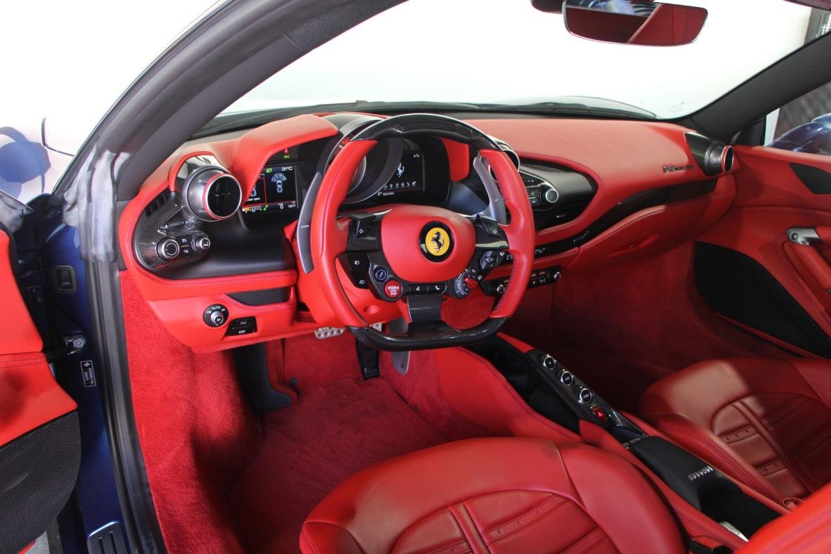 Ferrari F8 Tributo - Photo 10