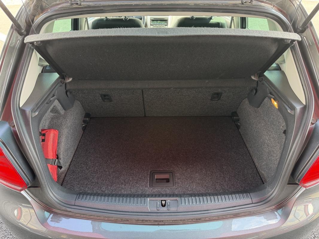 Volkswagen Polo - Photo 28