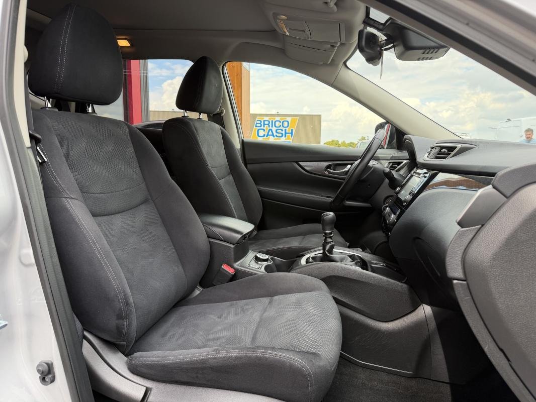 Nissan X-Trail - Photo 12