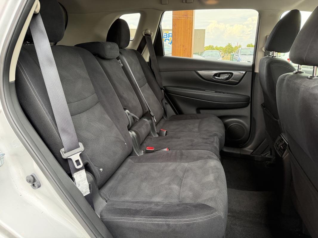 Nissan X-Trail - Photo 25