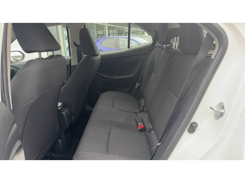 Toyota Yaris - Photo 13