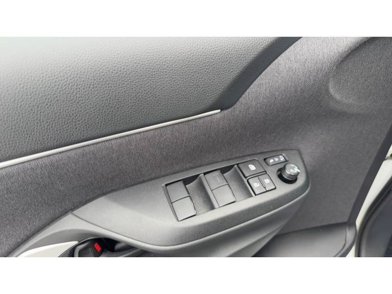 Toyota Yaris - Photo 16