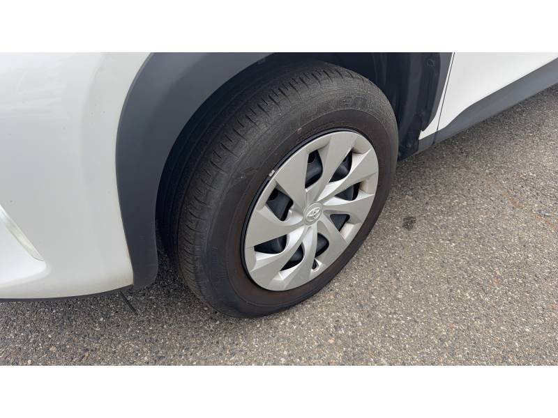 Toyota Yaris - Photo 9