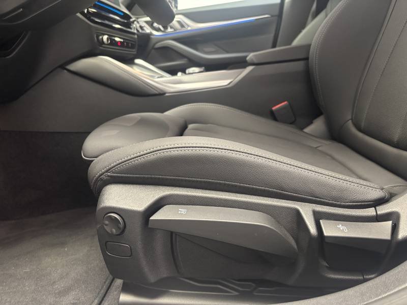 BMW i4 - Photo 11