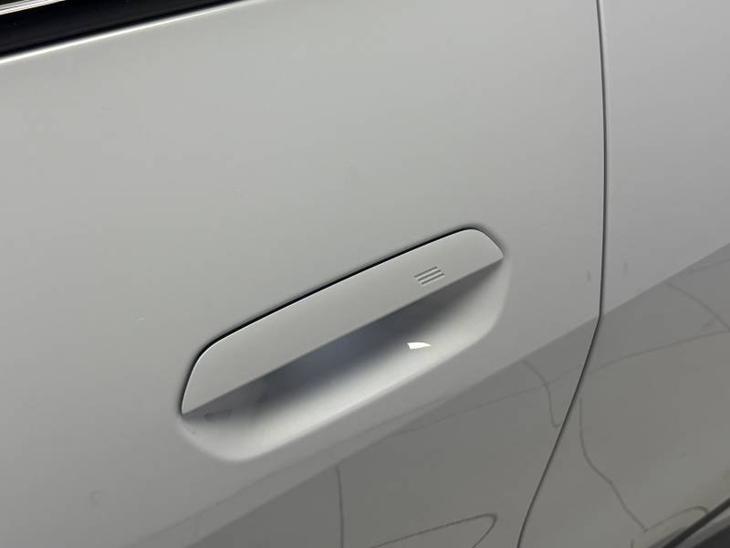 BMW i4 - Photo 19