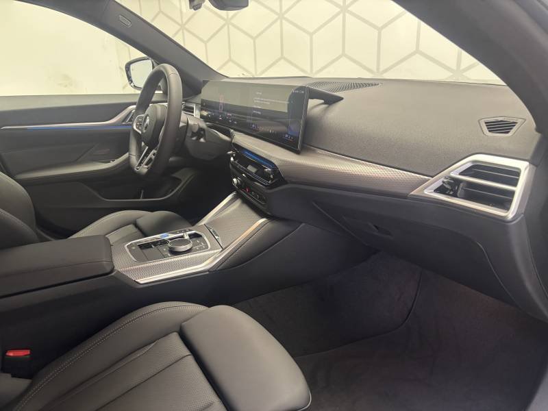 BMW i4 - Photo 22