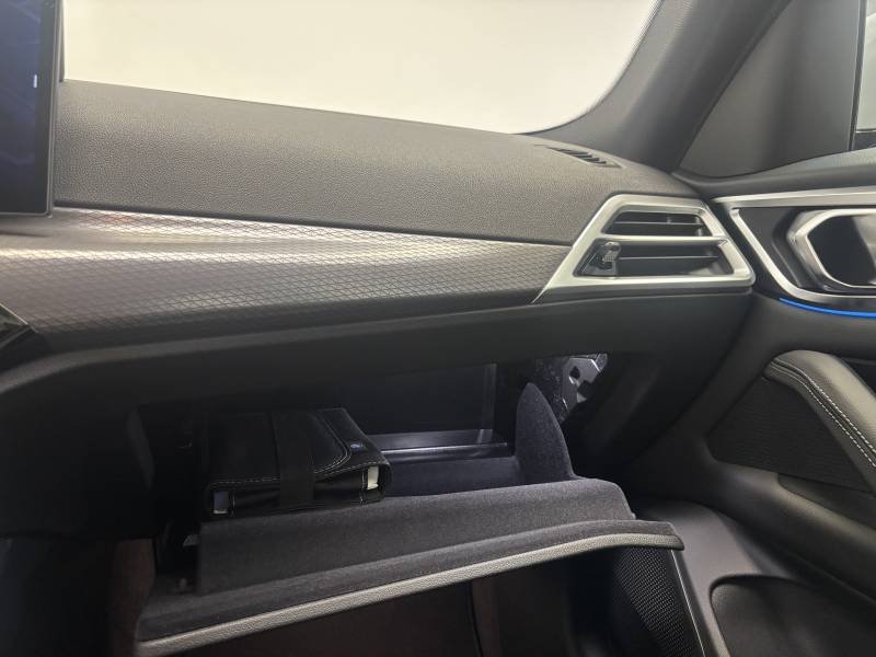 BMW i4 - Photo 27