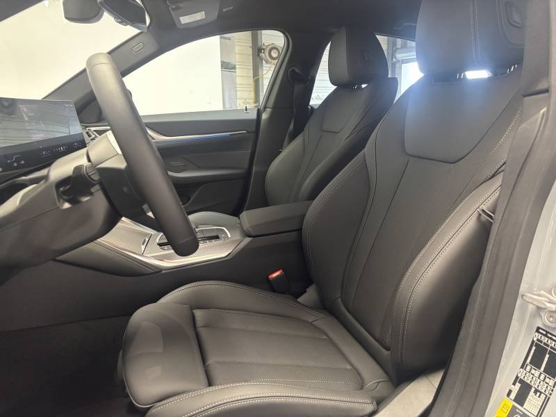 BMW i4 - Photo 4