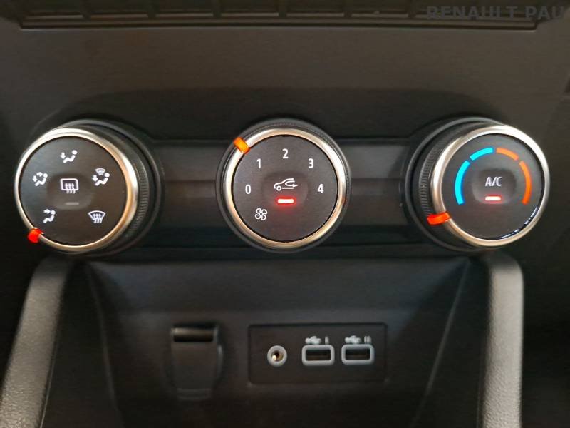 Renault Clio - Photo 29