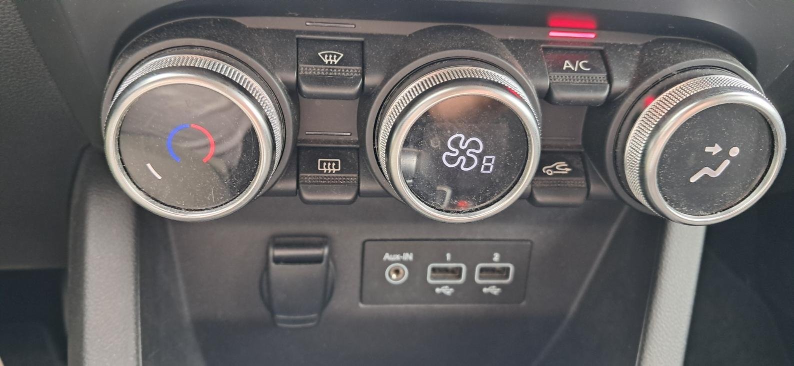 Renault Clio - Photo 2