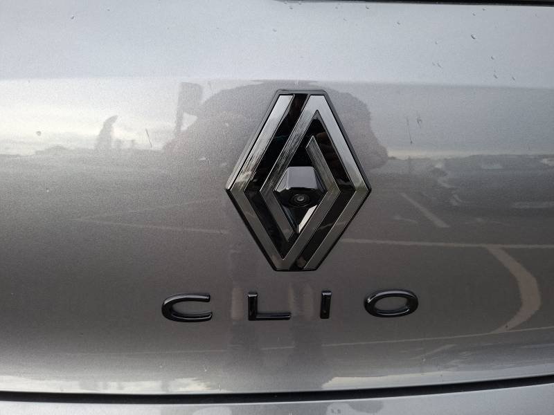 Renault Clio - Photo 24