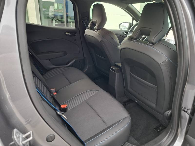 Renault Clio - Photo 30